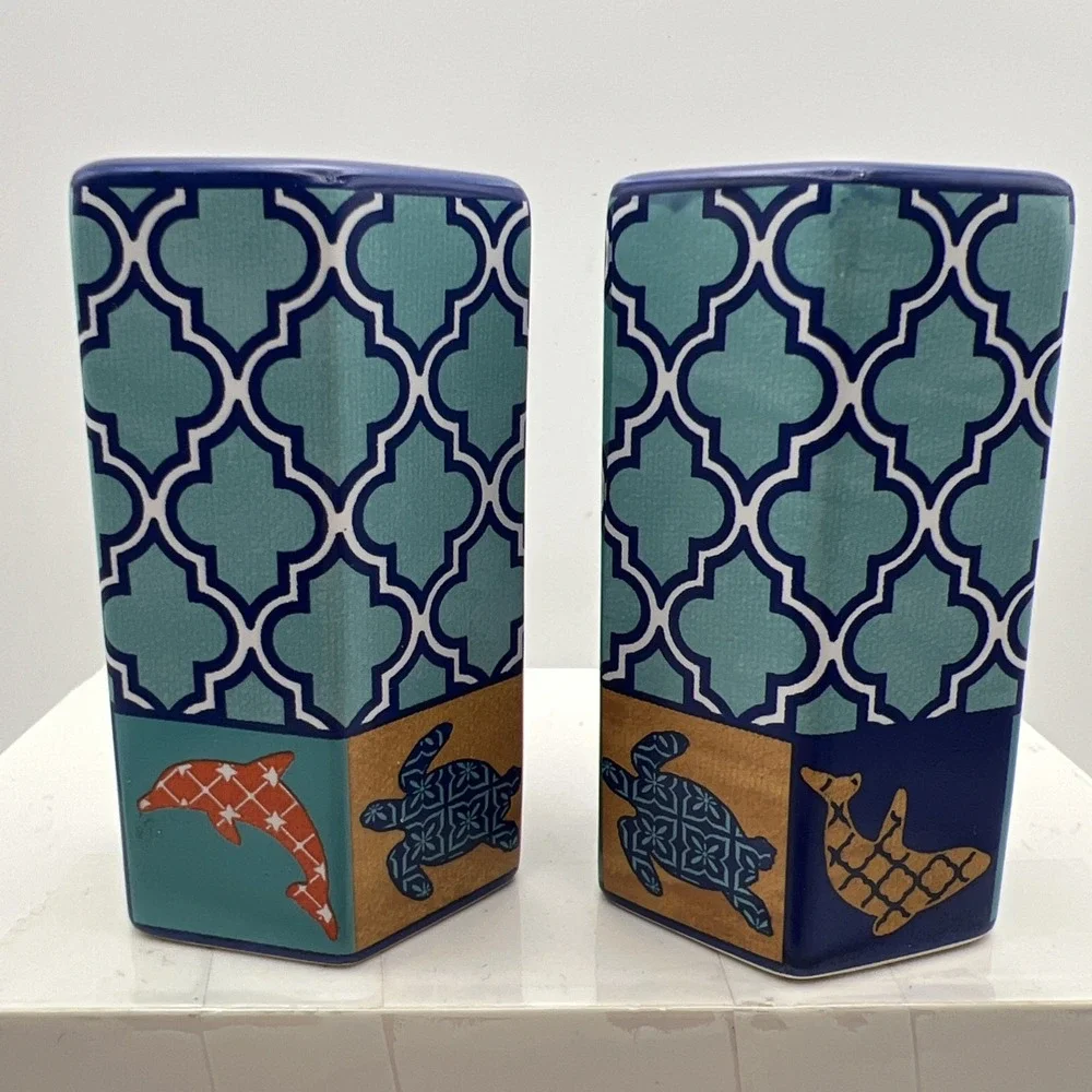 SeaWorld Moroccan Style Ceramic Salt & Pepper Shakers Sea Turtles Dolphins Blue